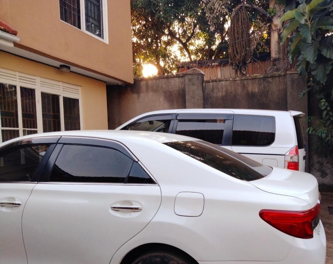 Tgs Homestay Kampala Kültér fotó